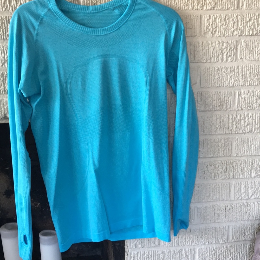 Lulu lemon swifty tech long sleeve